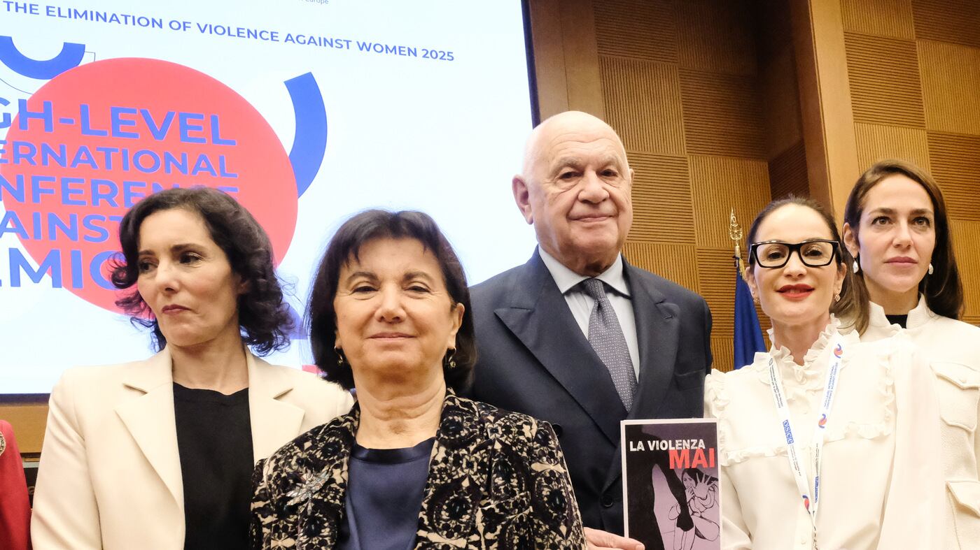 "Femminicidi che non calano" e "codice genetico". La sinistra si scaglia contro Roccella e Nordio