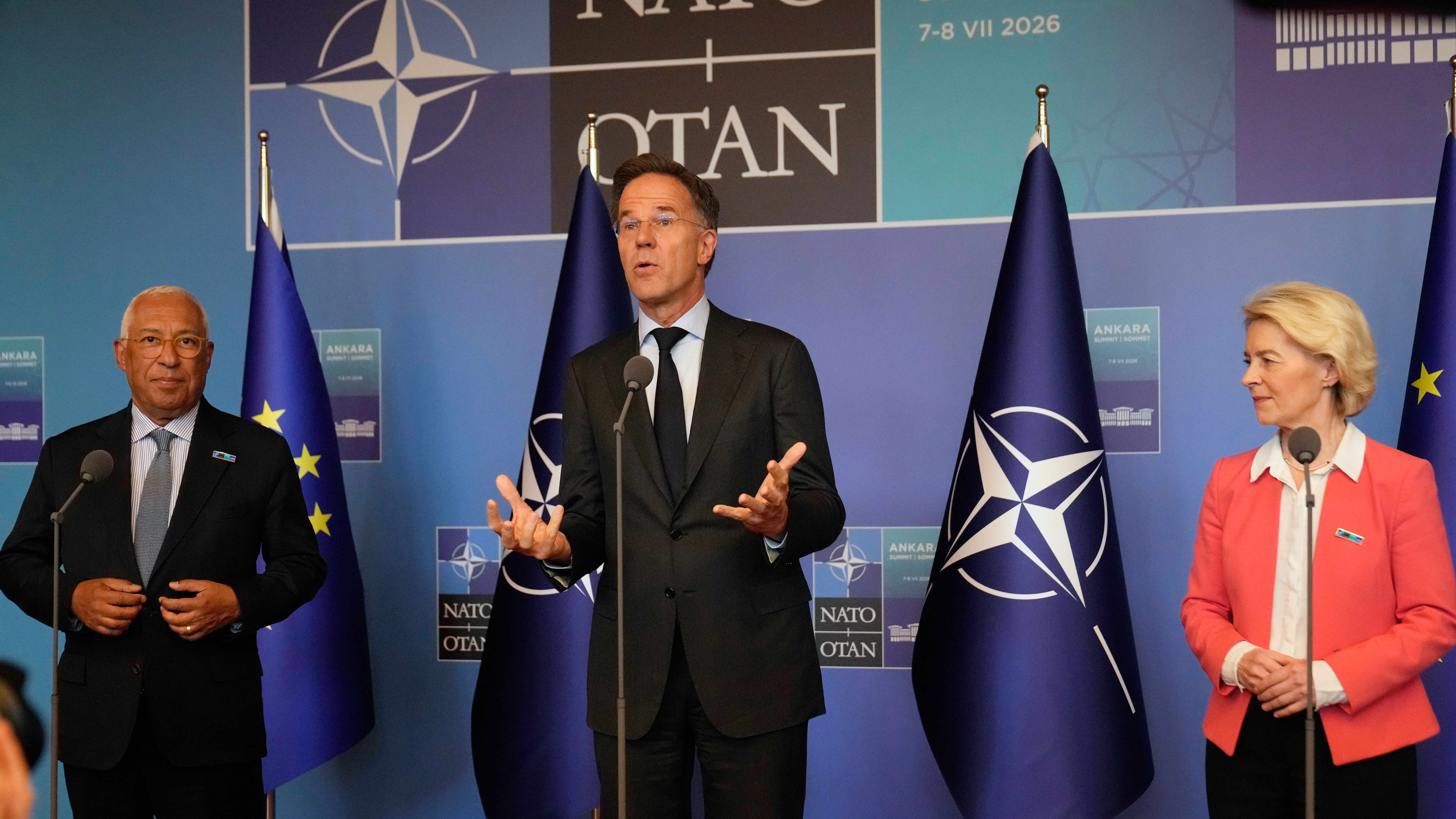 Missili, droni e aerei radar. Contratti da 50 miliardi per una difesa più europea