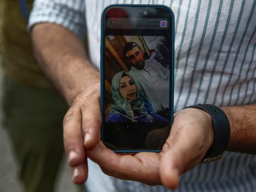"Qui vivevano una buona vita". Le testimonianze dal Pakistan sul naufragio in Grecia