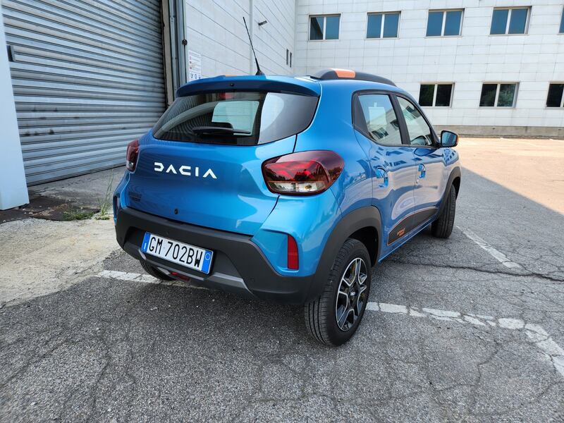 Dacia Spring: guarda tutte le foto 12