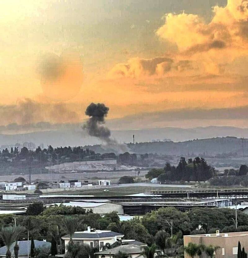 Le immagini dell'attacco Houthi a Israele con un missile ipersonico 1