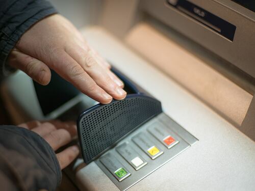 Raffica di controlli del Fisco in arrivo: cosa saprà di noi