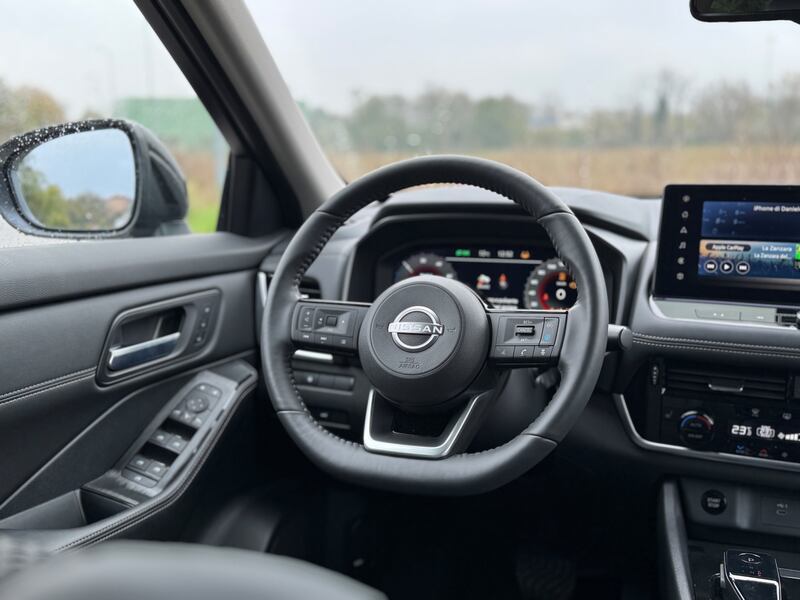 Nissan X-Trail N-Trek: guarda la gallery del SUV ibrido per l'avventura 13