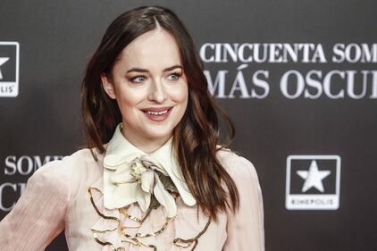 Dakota Johnson hot, sexy per "50 Sfumature di Nero" 67