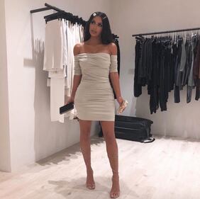 Kim Kardashian semi-nuda su Instagram: foto 3