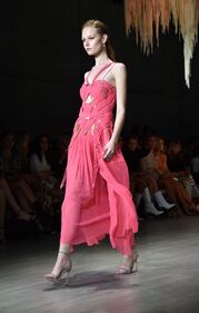 Le modelle sfilano alla Fashion Week Australia 2019 3