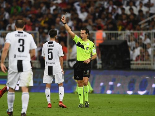 Supercoppa, il Milan accusa l'arbitro Banti: "Ha aiutato la Juve"