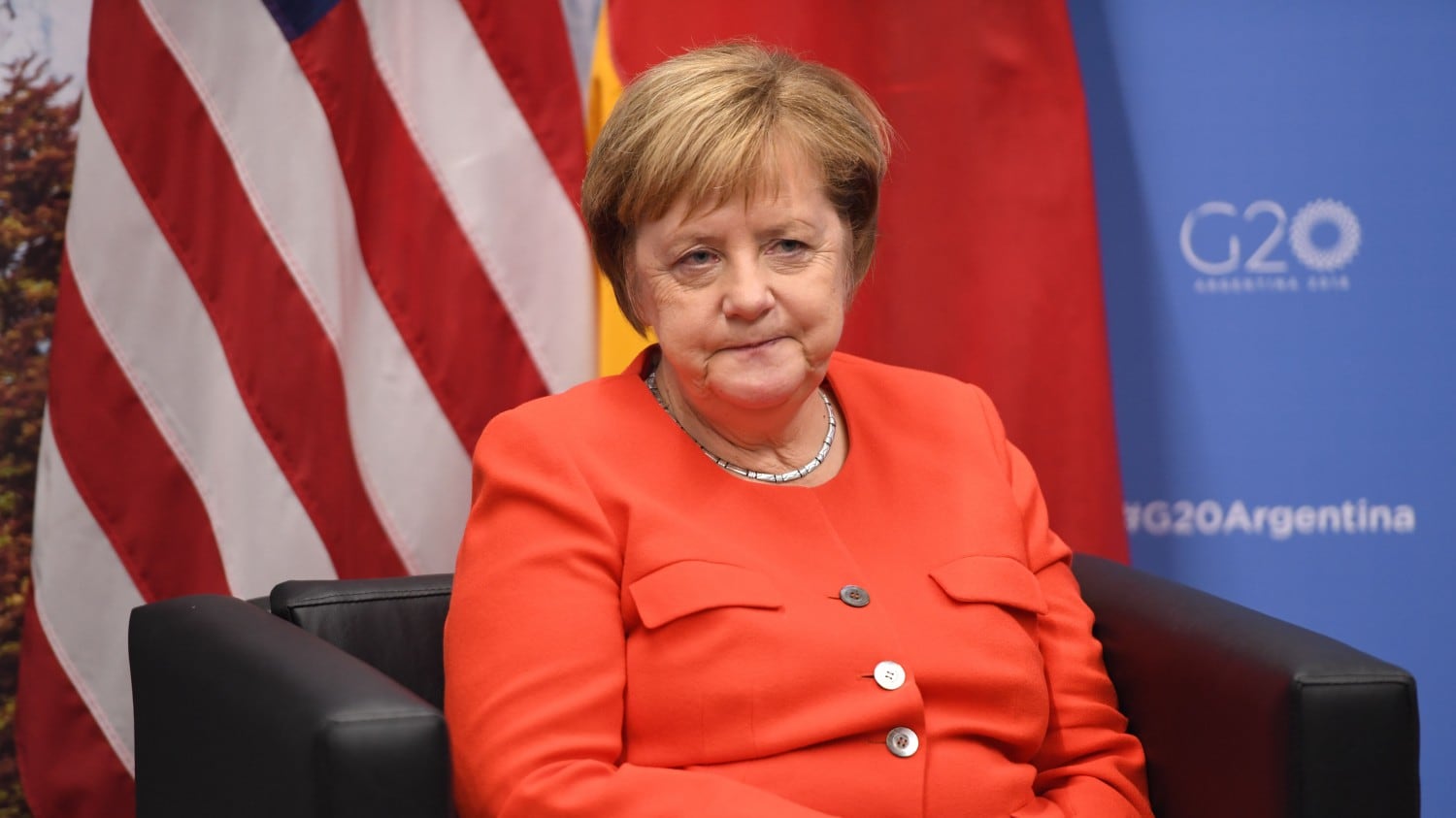 "Violenze da richiedenti asilo" Merkel di nuovo sotto accusa