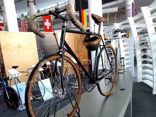 Mostre e pedalate: riapre il Ghisallo
