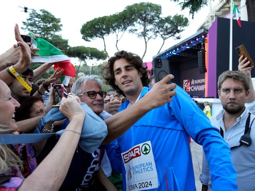 Olimpiadi, Tamberi malato parte comunque per Parigi, Jacobs in dubbio per la 4x100