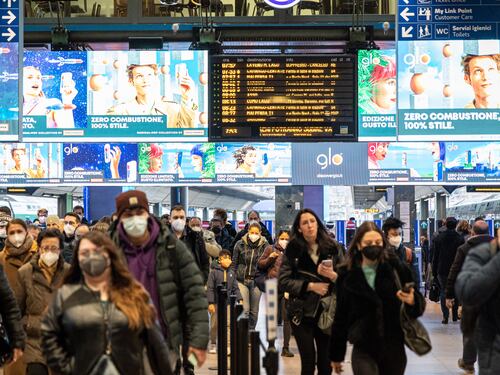 Il "cerchio" che soffoca l'individuo: benvenuti nel "Nuovissimo Ordine Mondiale"