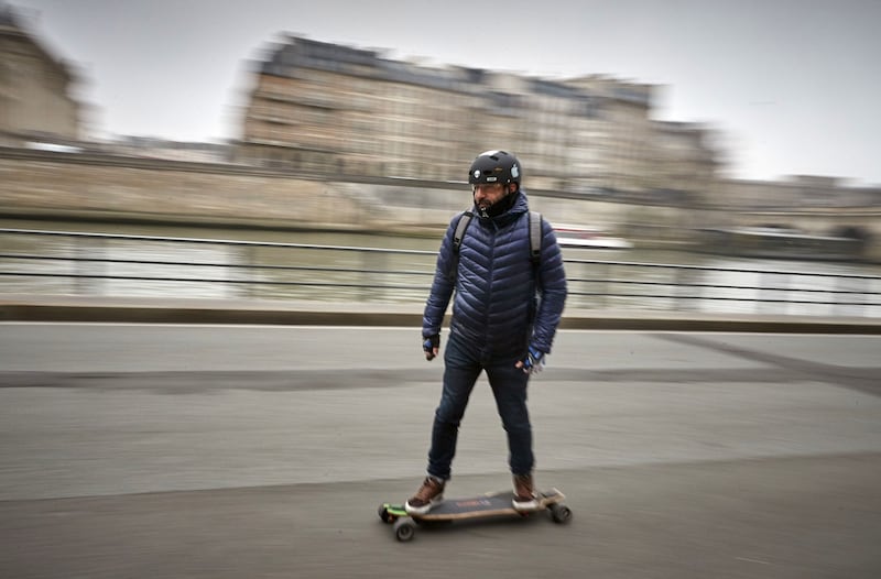 Sciopero in tutta la Francia contro la riforma delle pensioni nel programma di Macron 7