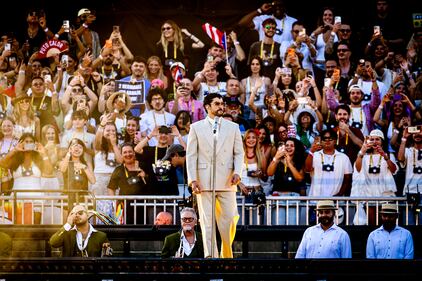 Le foto più belle del concerto di Bad Bunny a Milano 2