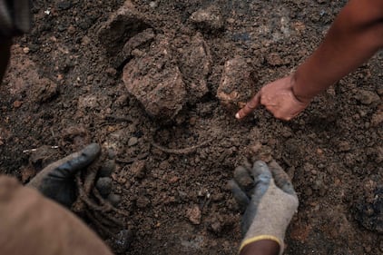 Ruanda, i giorni del genocidio nell'orrore delle fosse comuni 13