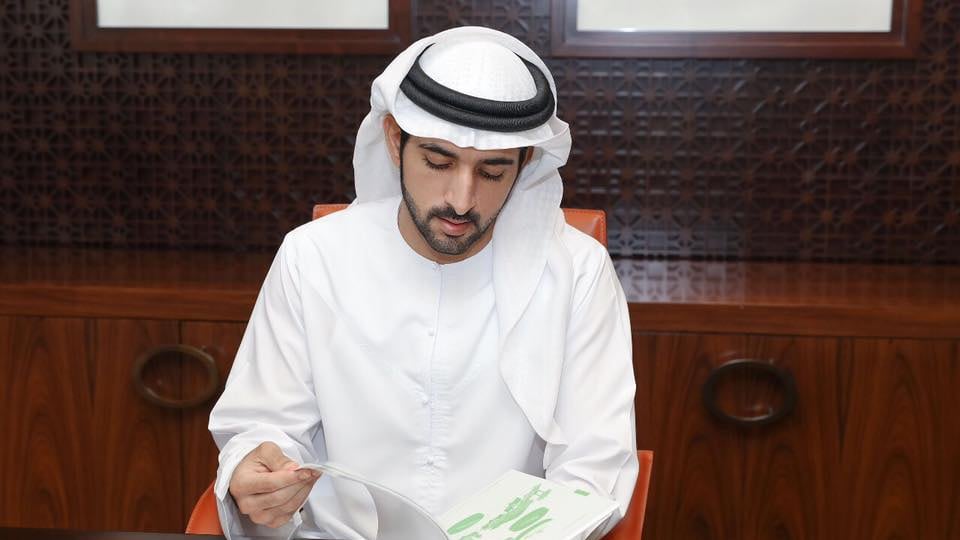 Altra fake news su Facebook: si finge principe di Dubai per trovare ragazze
