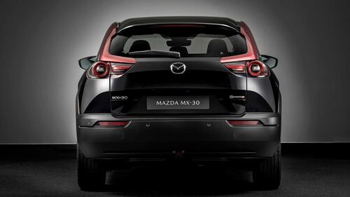 Mazda MX-30 R-EV, guarda tutte le foto 8