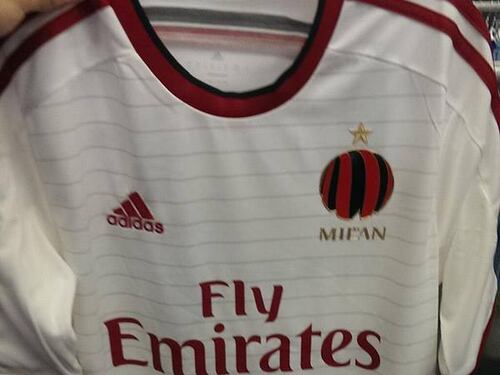 Un nuovo logo per il Milan?