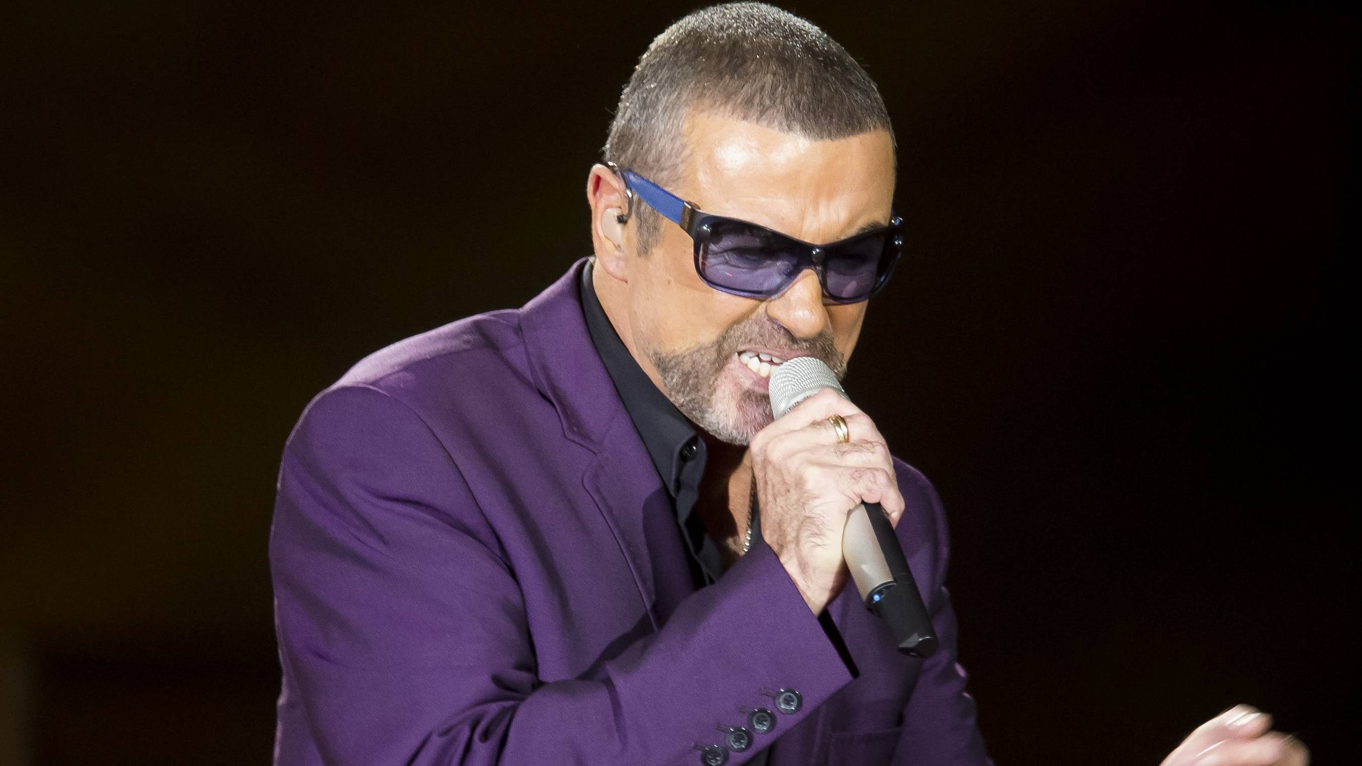 La morte sospetta, le controversie, la villa. Il mito di George Michael
