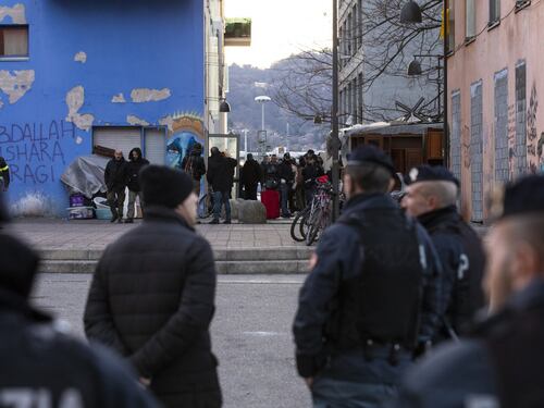 Torino, sgomberate le palazzine dell'ex Moi occupate dagli immigrati