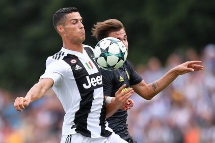 Il primo gol di Ronaldo nella amichevole di Villar Perosa 4