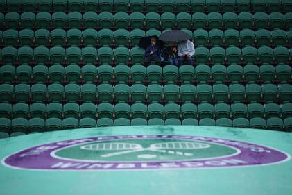 La boccia blocca Wimbledon (ma solo una parte) 9