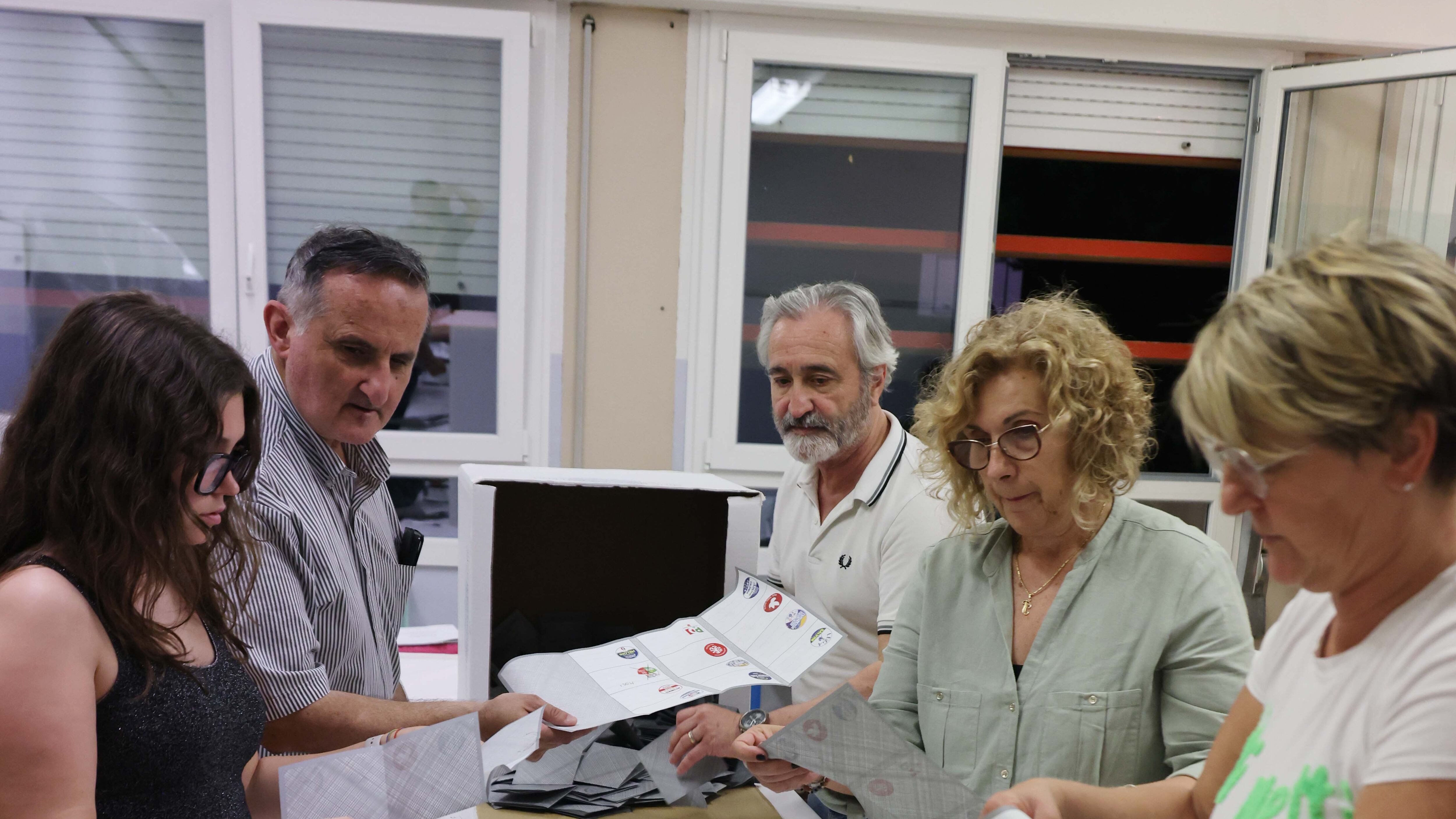 Democrazia, difficile ma indispensabile