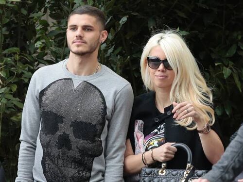 Wanda Nara contro Maxi Lopez: "Mauro Icardi paga la scuola dei tuoi figli"