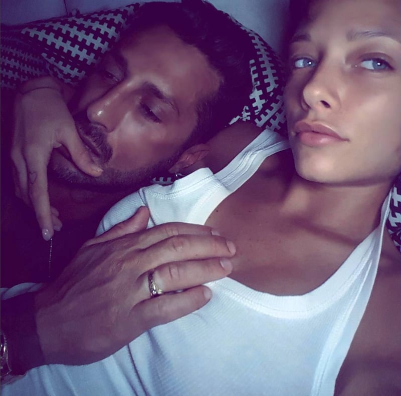 Fabrizio Corona e Silvia Provvedi, la love story su Instagram 31