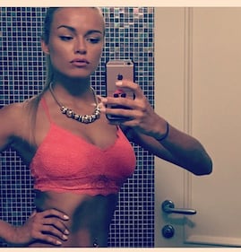 Mercedesz Henger, le foto più sexy 3