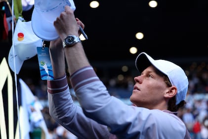 Jannik Sinner vola in finale agli Australian Open: le immagini più belle del match contro Djokovic 22