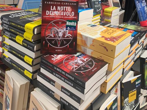 Satana, Milano e il Covid: in libreria il nuovo noir di Carcano