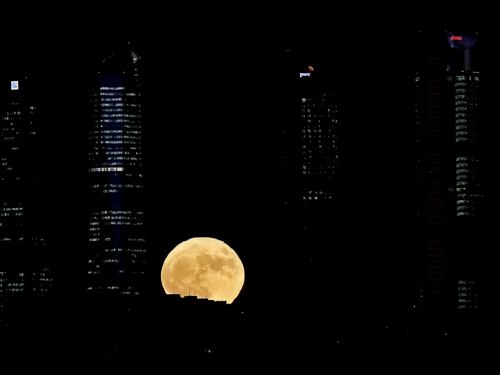 Superluna, le immagini più belle dal mondo