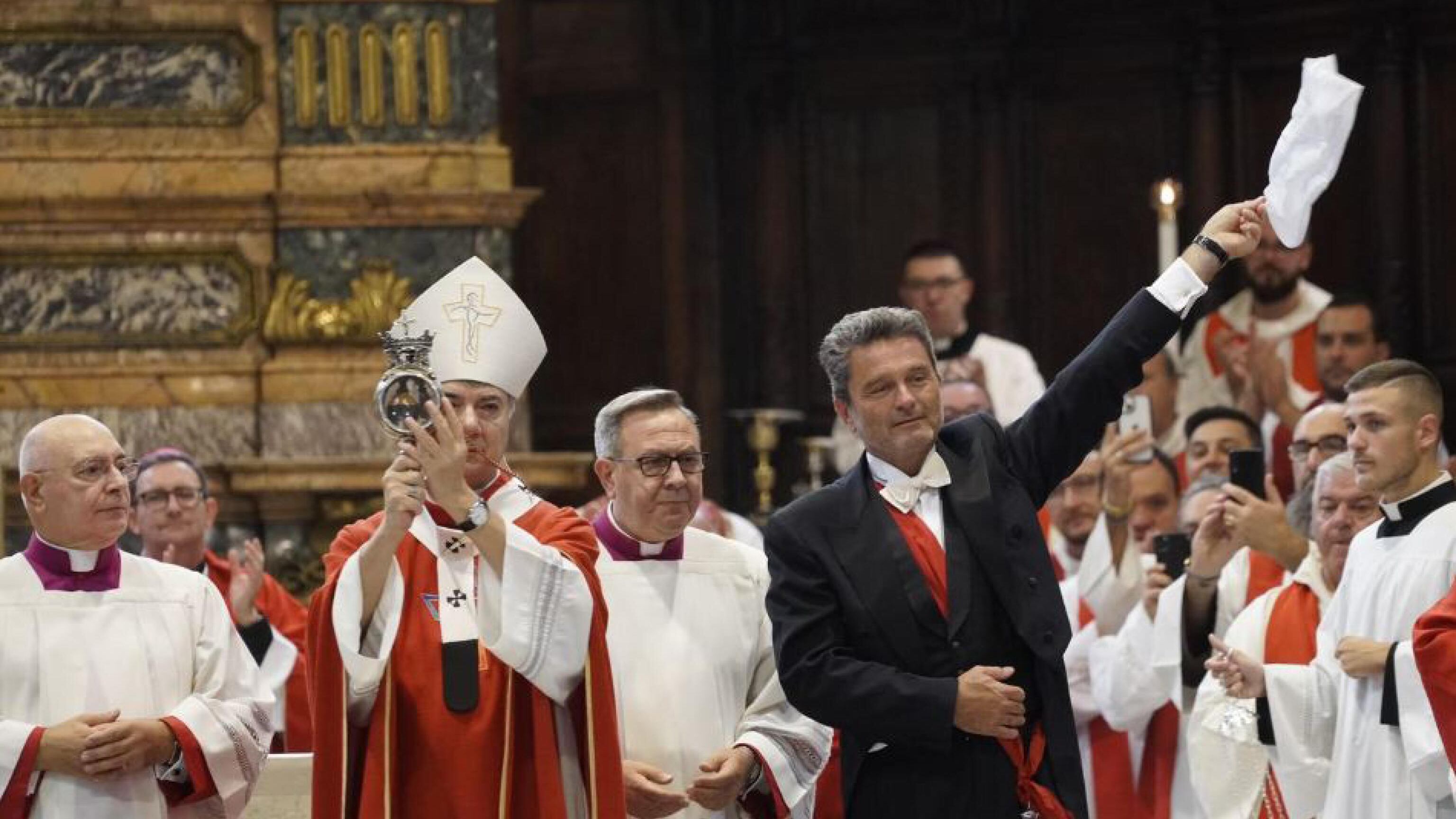 Napoli, si ripete miracolo di San Gennaro