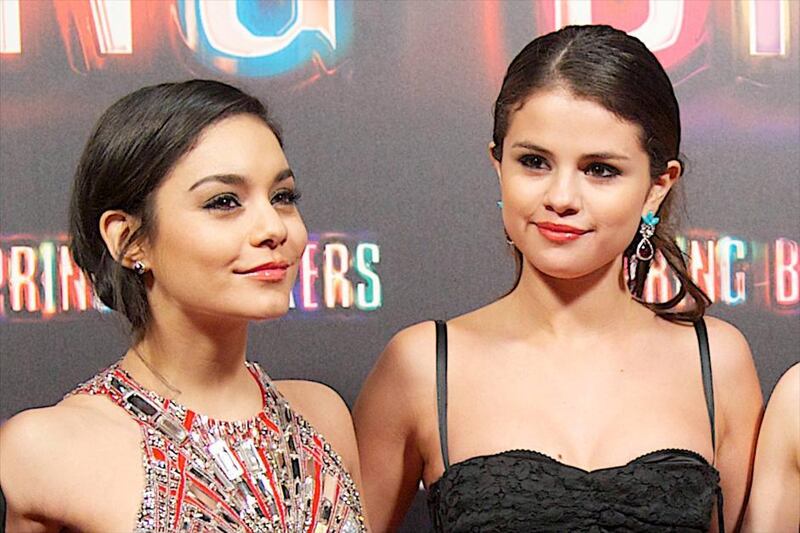 Selena Gomez sempre più sexy 34