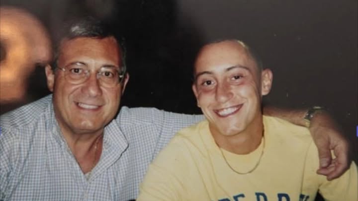Morto papà Cucchi. La lettera di Stefano: "Non voglio farti stare male"