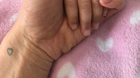 Lutto per Elena Santarelli: "Eri, sei e sarai una bimba piena di Luce"