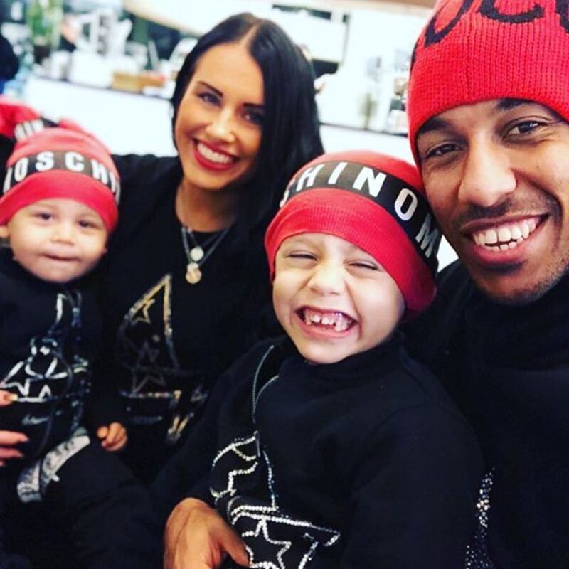 Lady Aubameyang si prende la scena su Instagram 6