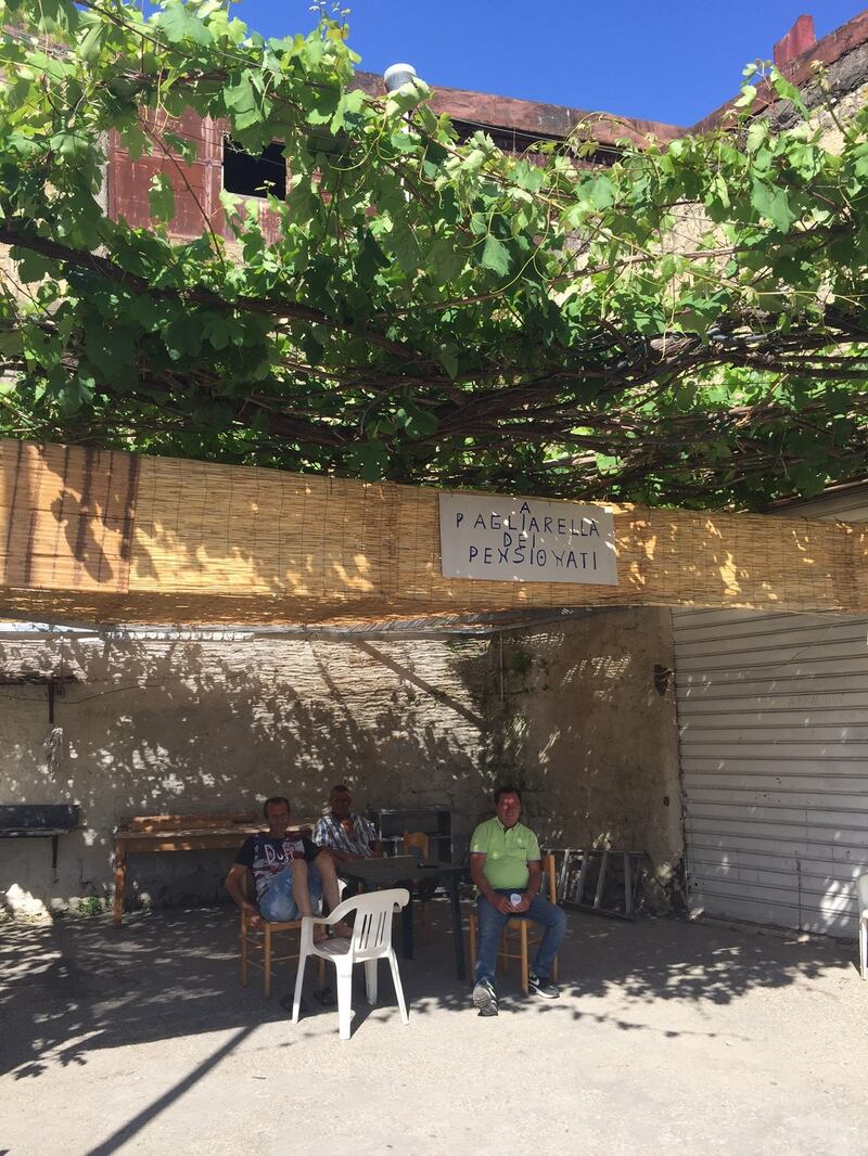 San Giovanni a Teduccio, il "Bronx" di Napoli 13