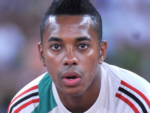 "Sconterà la sua pena in Brasile". Ecco la decisione su Robinho