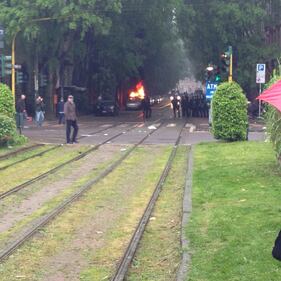 Milano devastata dai black bloc 19