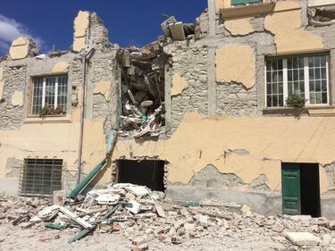 Amatrice, distrutto un edificio religioso 2