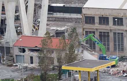 Crollo del Ponte Morandi 1