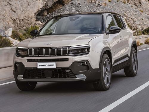 Jeep Avenger, novità, dotazione e prezzi del Model Year 2024