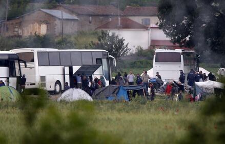 La polizia greca sgombera il campo profughi di Idomeni 7