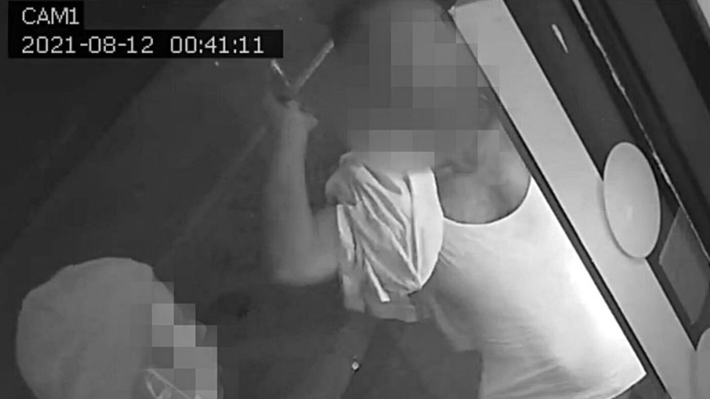 Migranti in cerca di cannabis: la furia con le cesoie