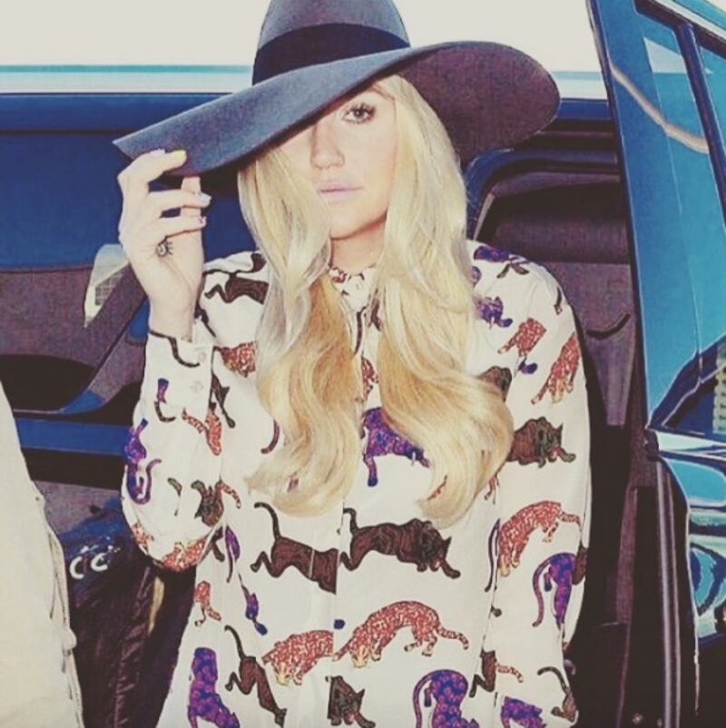 L'appello di Kesha alle donne: "Se subite abusi perlate" 7