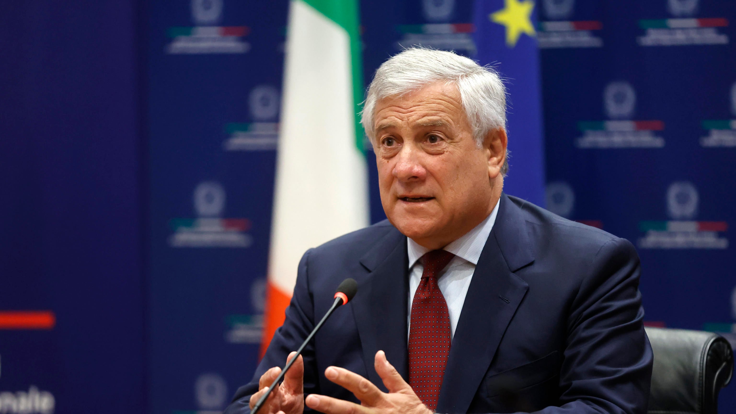 La rivelazione di Tajani: "1.000 italiani nell'esercito di Israele"