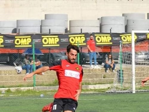 L'incidente dopo l'allenamento: muore calciatore di prima categoria