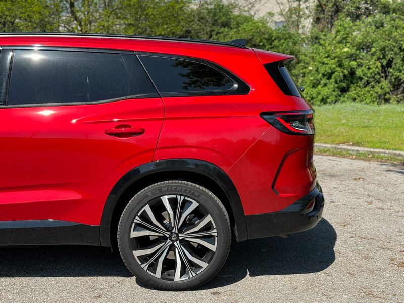 Renault Espace E-Tech 2024: guarda la gallery del nuovo suv ibrido super spazioso 6
