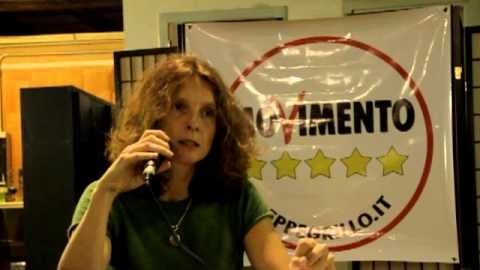 La grillina amica dei violenti con l'attico in centro a Torino